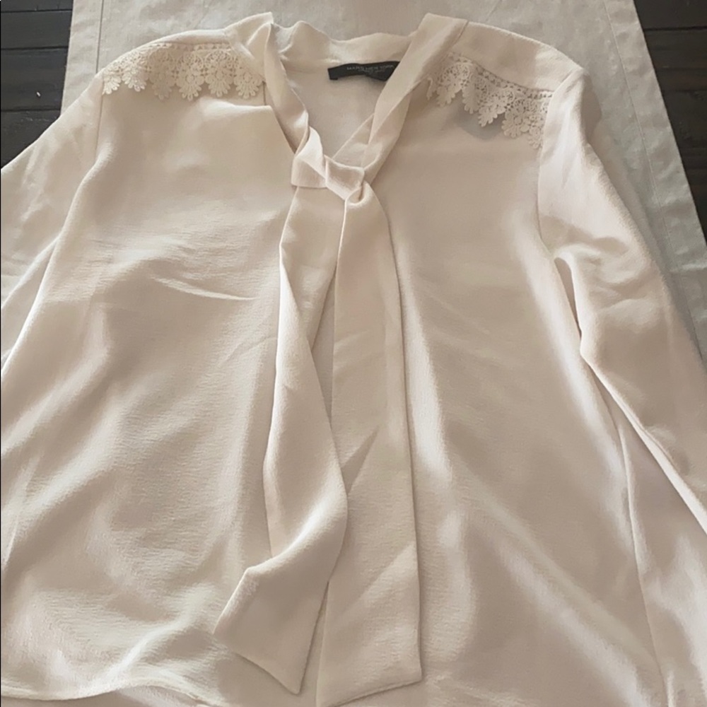 Women’s blouse
